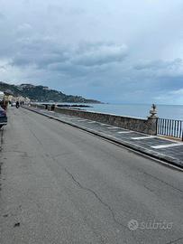 Soluzione semindipendente a Giardini Naxos