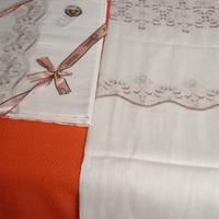 parure copriletto e tende 