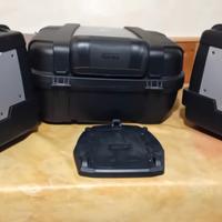 tris valige/bauletti e borsa serbatoio 