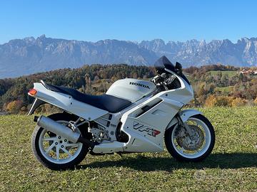 Honda Vfr 750 rc36 Asi