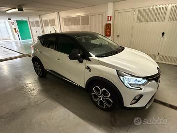 Renault Captur full hybrid e tech 145 cv intens