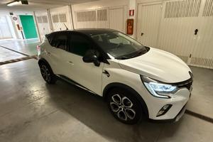 Renault Captur full hybrid e tech 145 cv intens