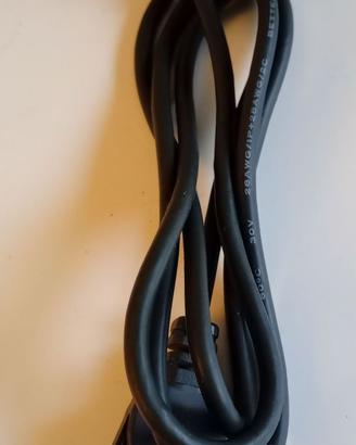 Cavi USB e complementi elettronici