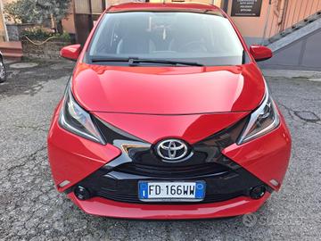 Toyota Aygo 1.0 VVT-i 69 CV 5 porte x-cool