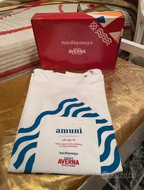 T-shirt firmata Averna