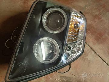 Fari Angel eyes Citroen c2