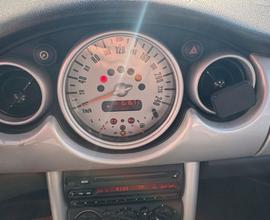 Vendita minicooper 1.6 benzina 2003 2.500
