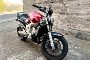 Yamaha FZ6 23.000 Km - 2005
