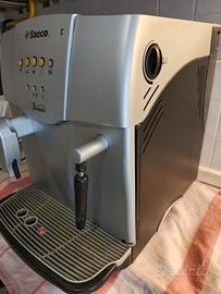 Saeco Incanto macchina caffè automatica