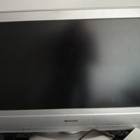 TV 32 Panasonic + chiavetta now tv