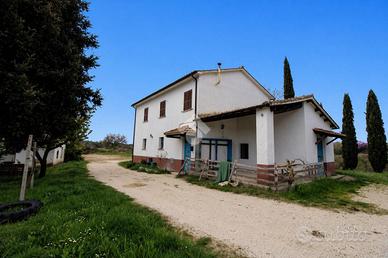 CASA INDIPENDENTE A MONTOPOLI DI SABINA
