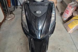 kymco People 300 gt