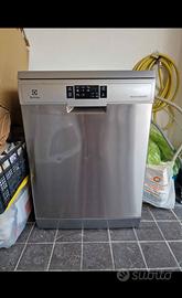 lavastoviglie electrolux