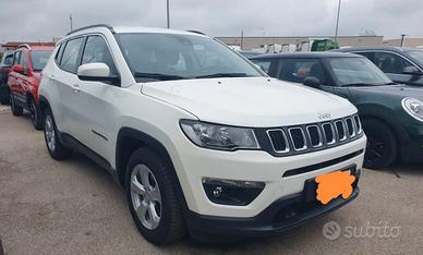 Jeep Compass 1.6 Mjt gancio da traino a scomparsa