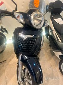 Aprilia Scarabeo 125 4T