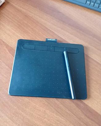 Tavoletta grafica Wacom intuos  bluetooth