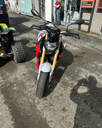 BMW F900R