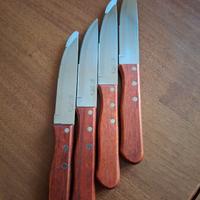 Coltelli da bistecca set da quattro, inox