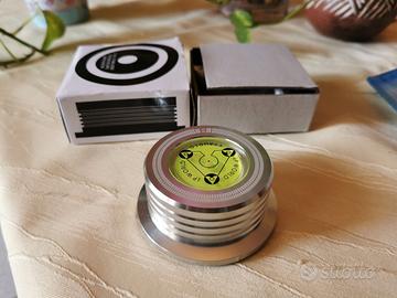 Clamp per giradischi nuovo mai usato.