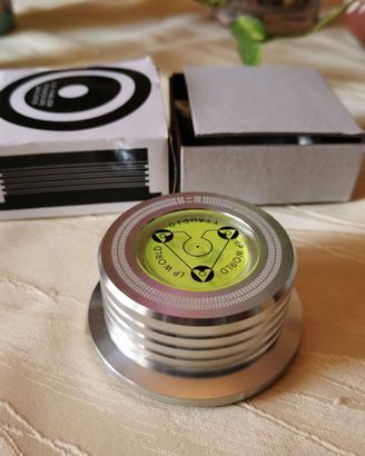 Clamp per giradischi nuovo mai usato.