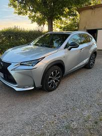 Lexus NX 300h