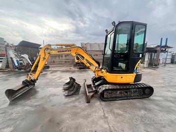 Escavatore komatsu pc26, anno 2018, sgancio rapido