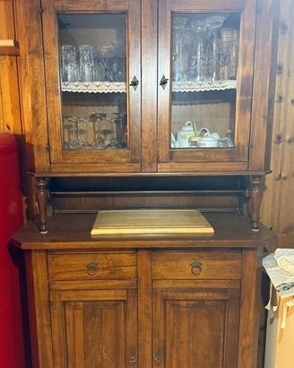 Dispensa da cucina in legno