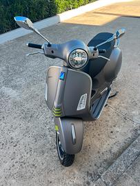 Vespa 125 supertech 12/2022