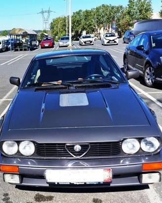 Alfa Romeo Alfetta GTV 6 2.5 del 1982. Mi
