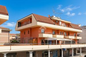 3 LOCALI A MARTINSICURO