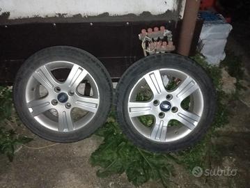 cerchi in lega e gomme 