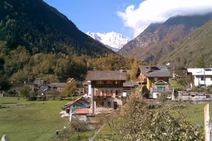 Vicino a Macugnaga