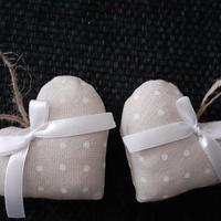Cuori shabby chic 2 decorazioni beige a pois con f
