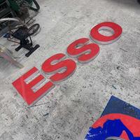 Insegna esso vintage luminosa