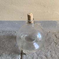 Acchiappamosche in vetro con tappo in sughero