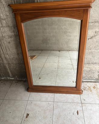 Specchio in legno