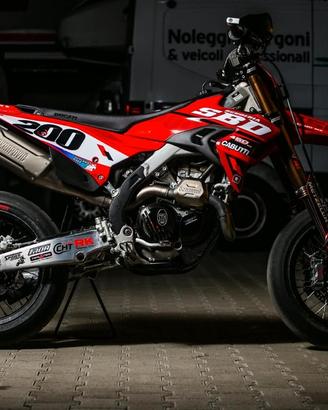 Ducati 450 Desmo SUPERMOTARD 2026 CONTO VENDITA