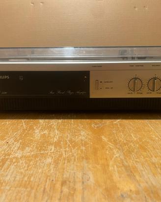 Giradischi vintage Philips modello D5520
