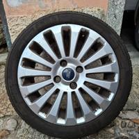 treno gomme estive Kleber 195/45 R16  +cerchi lega