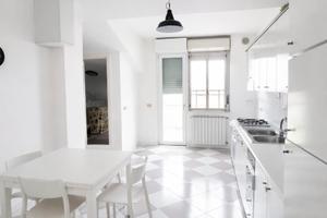 Mansarda ristrutturata e arredata - 90 mq