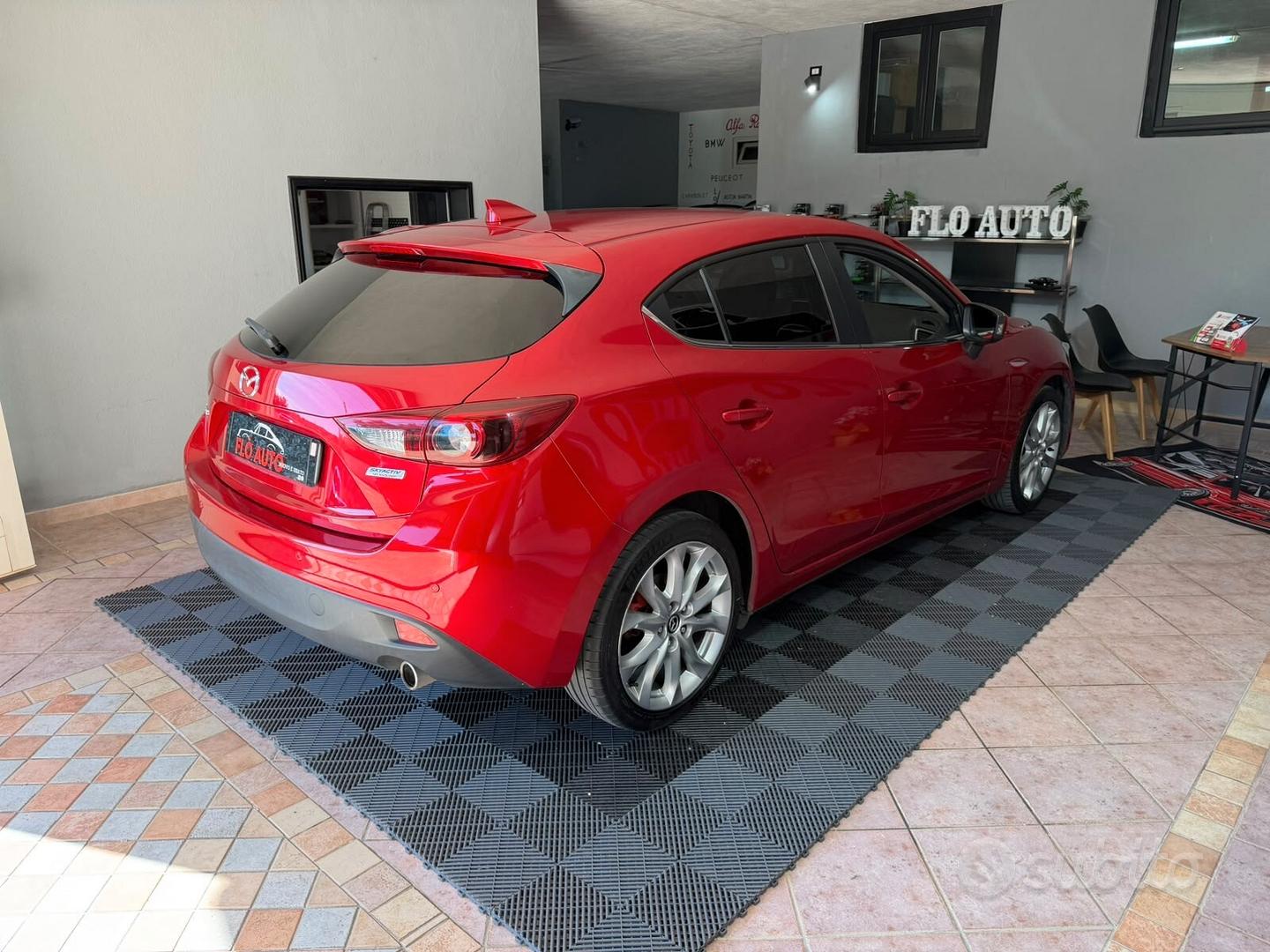 Mazda 3 2017 photo 4
