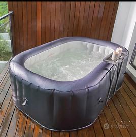 Vasca idromassaggio UrbanNest U-NE021 Marchio Mspa