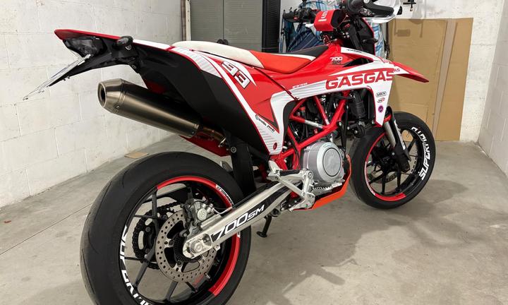 Gasgas sm700