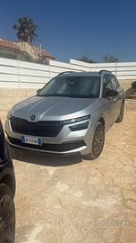 Skoda kamiq 1.0 black dots