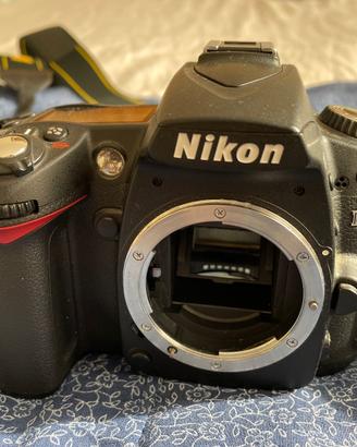 NIKON D90 + NIKKOR 18-70 DX - SOLO 5.631 SCATTI
