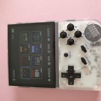 Anbernic RG35XX con custodia