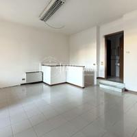 Negozio a Teolo 2 locali