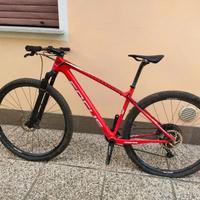 MTB  FOCUS RAVEN Carbonio , Taglia M