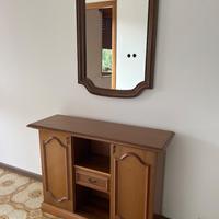 Mobile ingresso in legno con specchiera coordinata