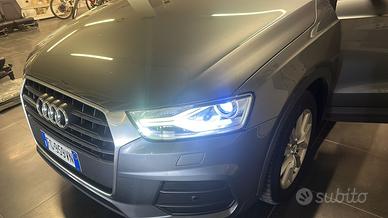 Q3 S-Tronic